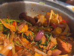 -禄婶鸡煲·打边炉