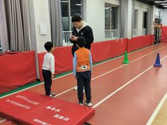 -悦动体能篮球羽毛球网球(三里河店)