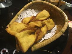 -东口码头·烧鸽子·鱼头泡饼·地方菜(金鹰悦城店)