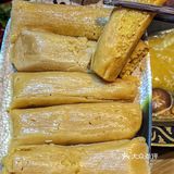 他家的老火锅味道真的是又辣又爽，特别好吃。