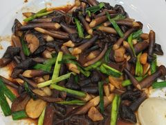-小红鲸·海鲜餐厅(轸大路店)