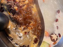 -小龙坎火锅(湖滨银泰in77店)