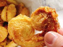 小蝴蝶酥-上海哈尔滨食品厂(淮海中路店)