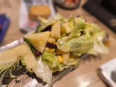 网红菠萝沙拉-丽伟的串·烧烤·砂锅(芝麻街店)