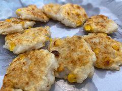香煎墨鱼饼-飞尝蚝·顺德菜·鱼生(顺德总店)