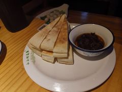 地锅馍-小小河边鱼(天润城店)