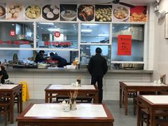 -老西白点心店