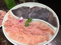 -红九格老火锅(三峡广场店)