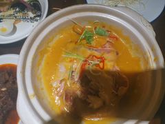 -东口码头·烧鸽子·鱼头泡饼·地方菜(金鹰悦城店)