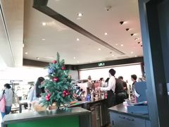 -星巴克(广州中华广场B1层店)