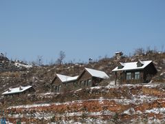 -采薇庄园四季滑雪场