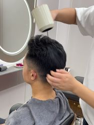-安蒂护肤造型