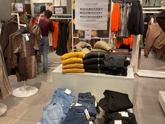 -H&M(鹏欣水游城店)