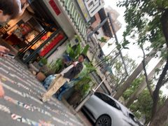 -黄鹤天厨·泡椒田鸡创始者(莲花店)