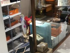 -沐渔二手奢侈品黄金手表包包回收·中古店(广州塔店)