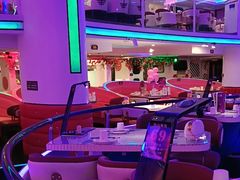 -巴特餐饮6加1音乐餐吧·新疆菜