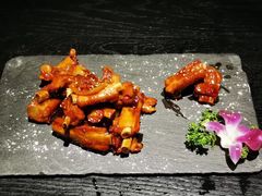 -梧桐树下(云锦世家店)