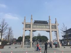-梅村泰伯庙