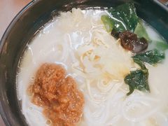 -灵芝妹子海鲜米线(瓦房店新玛特店)