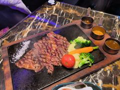 眼肉牛排-MOSSO德国餐厅·音乐酒吧(环宇荟店)