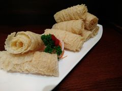 自制炸腐皮-小洋房•海鲜火锅酒楼(华林路店)