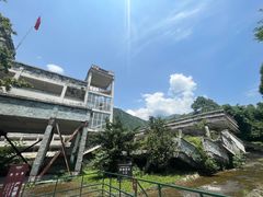 -四川汶川特大地震漩口中学遗址