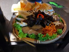 菌菇拼盘-尚尚仙·酸汤猪手·猪肚鸡火锅(华联万柳购物中心店)