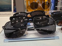 -宝视达眼镜(美中城店)