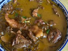 -华龙特色大骨鸡农家菜馆