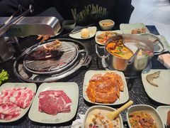 -海吃海喝海鲜烤肉炭火主题自助餐(朝阳店)