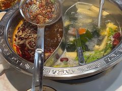 -乡土黄·鲜牛肉火锅·小龙虾(兴业街店)