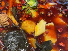 -晓彭肥肠鸡·泡椒鸡火锅(水木天地店)