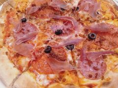 -城市大道红炉披萨烘焙坊