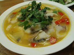 酸汤黑鱼片-品大三·南京菜(大行宫店)