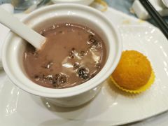 红豆沙桃胶-三宝大饭店-中和艺素餐厅(浦上金山正祥广场店)