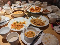 -关东小磨东北菜(上海长风大悦城店)