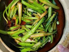 -巷子里小酒馆(繁荣路店)