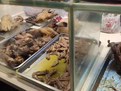 -王浩儿纪六孃甜皮鸭(乐山总店)