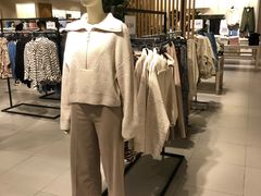 -H&M(星河城店)