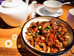 爆炒卤肥肠-唐伯虎新派湘菜馆(石夏时代广场店)