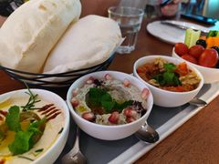 蘸酱拼盘-ELI FALAFEL Lebanese&Mediterranean黎巴嫩美食(富城路店)