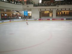 -冰纷万象滑冰场(深圳万象城店)