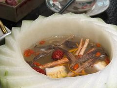 -得意咚瓜·顺德鱼生·冬瓜火锅(深圳首店)