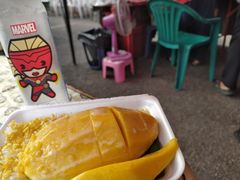 -芒果糯米饭摊子