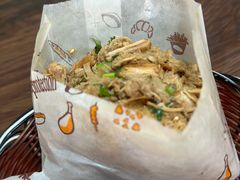 烧饼夹坛子肉-万红路羊汤烧饼店(将台路店)