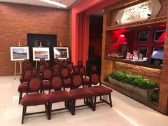 等位区-绿茶餐厅(深圳龙华天虹购物中心店)