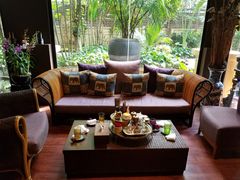 -迪瓦娜按摩和水疗中心