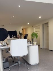 -JNK皮肤管理中心