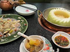 -得意咚瓜·顺德鱼生·冬瓜火锅(深圳首店)