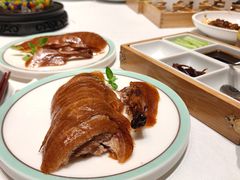 明湖烤鸭-鹊华居·地道鲁菜·海鲜·融合味(大明湖店)